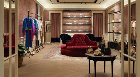 gucci napoli orari|Napoli .